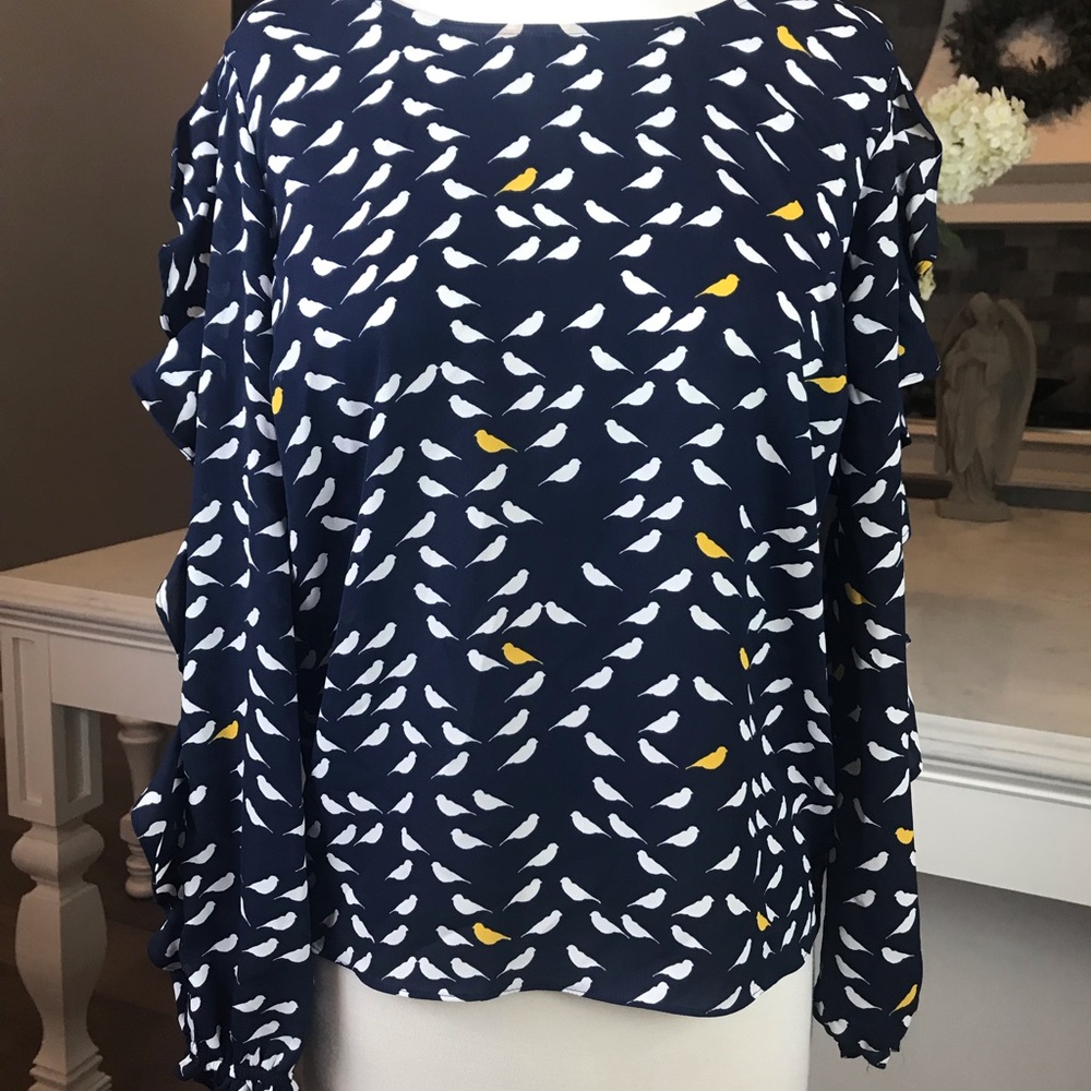 NWT Maison Jules Navy Bird blouse  (XS)